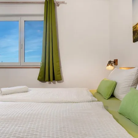 Landglueck Hof Schuetterle * فريدريشسهافن