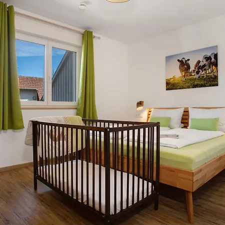 Landglueck Hof Schuetterle شقة